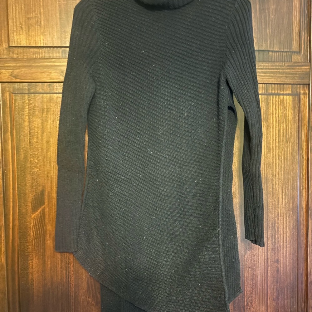Express Black Ribbed Turtleneck Sweater